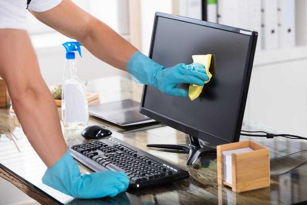 Как правильно почистить ноутбук или компьютер от пыли