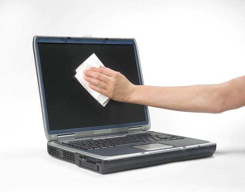 Как почистить компьютер или ноутбук от пыли: чем можно чистить клавиатуру и мышку