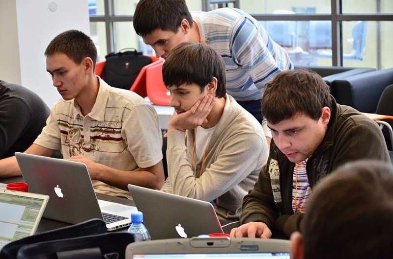Лучшие колледжи по программированию в москве и спб после 9 и 11 класса